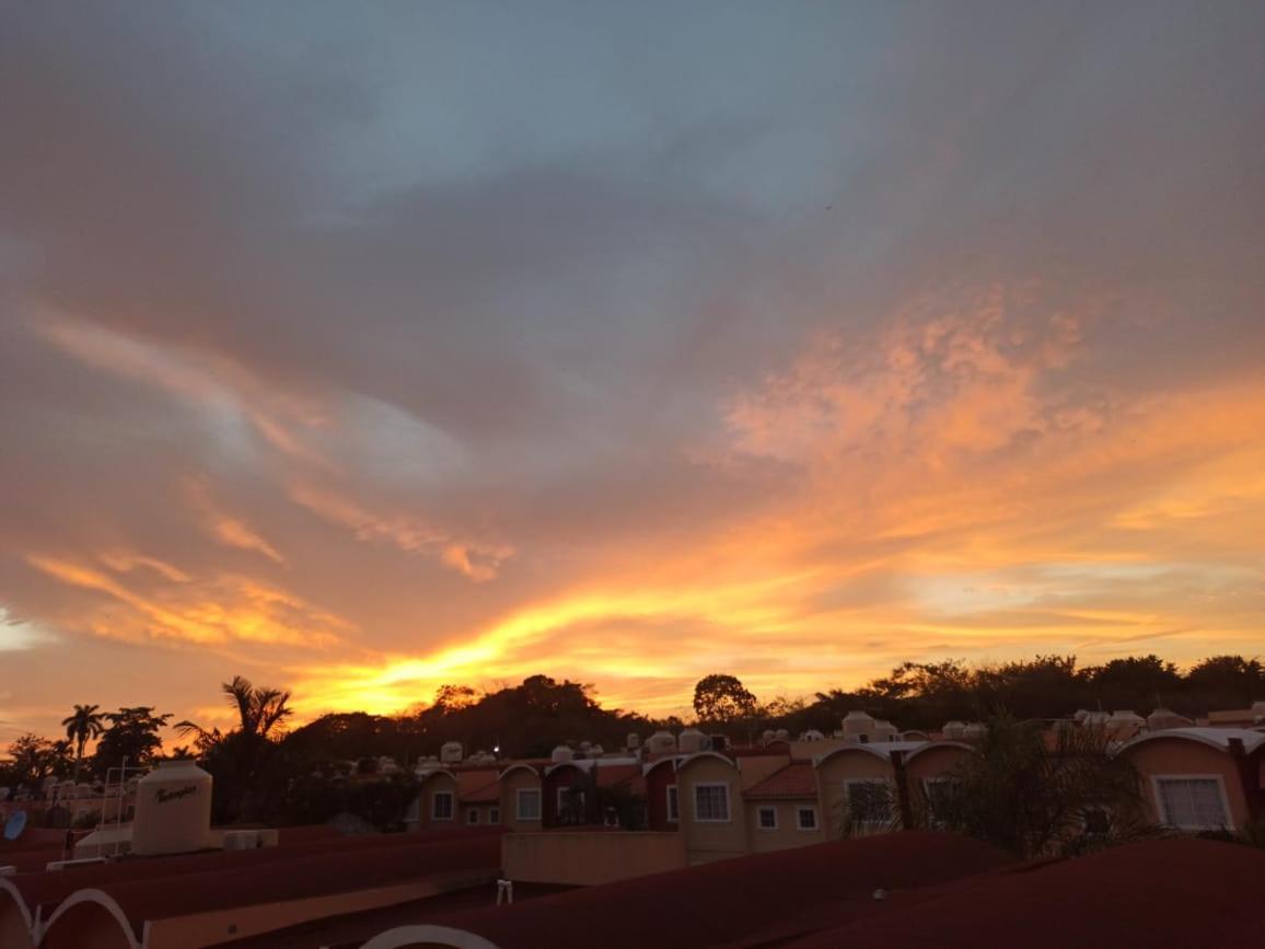 Ixtapa Al Mejor Precio, "Casa Las Conchas" 锡瓦塔塔内霍 外观 照片